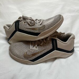 Nike Metcon Sneakers/Lifting Sneakers